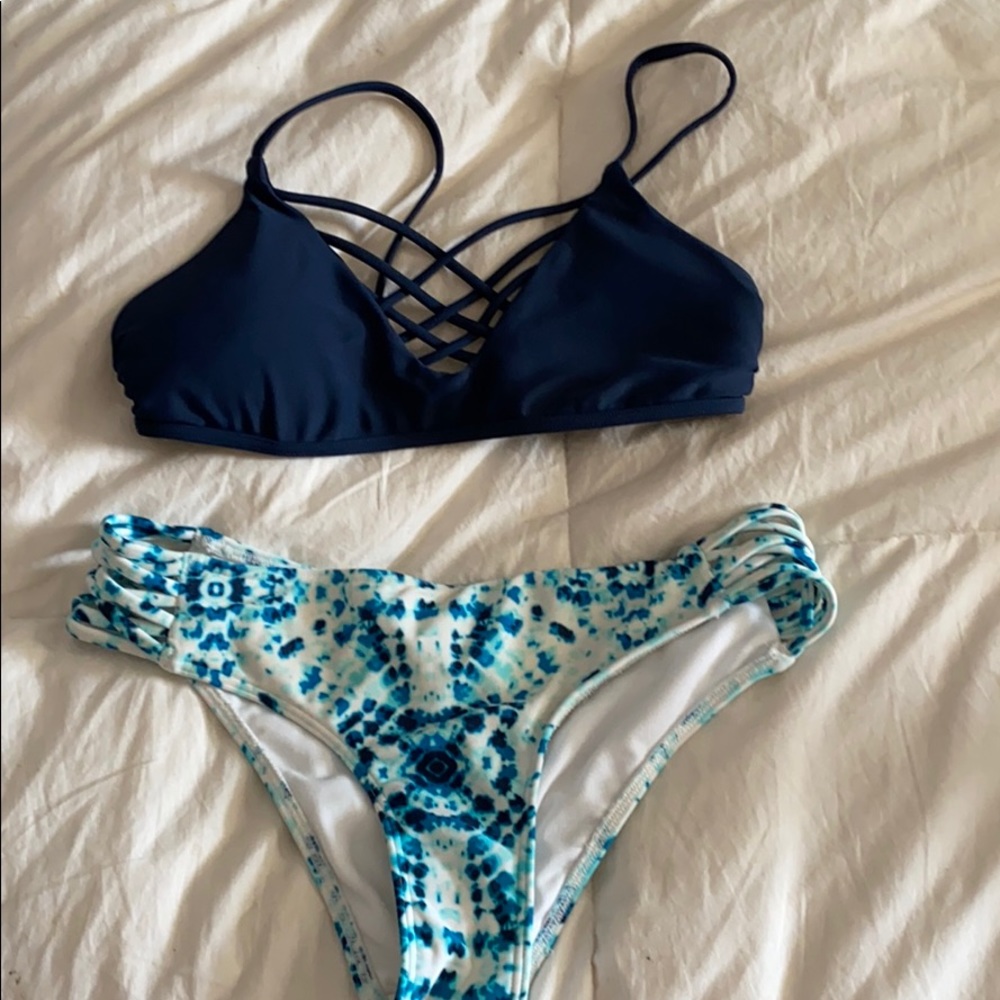 Blue bikini set